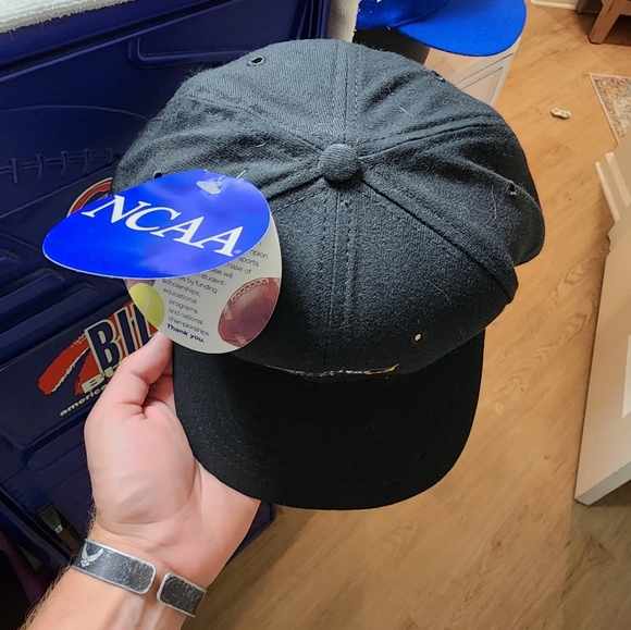 1997 LSU College World Series Hat - Picture 2 of 7